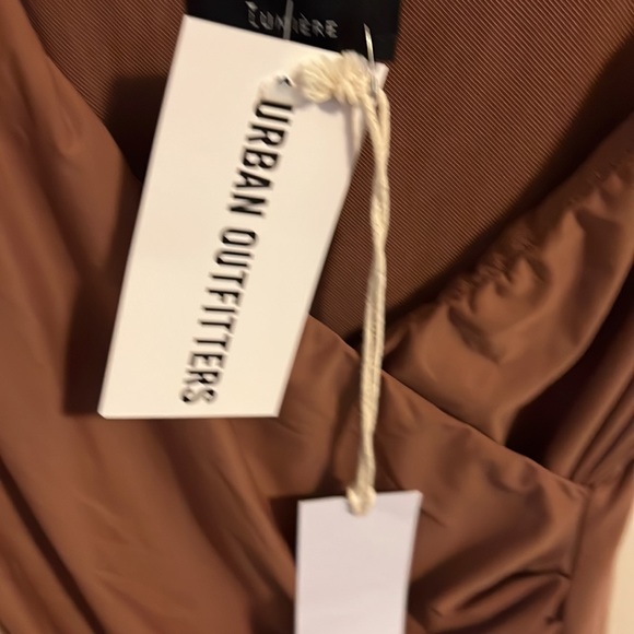 🌈Urban outfitters new with tags - Picture 2 of 5